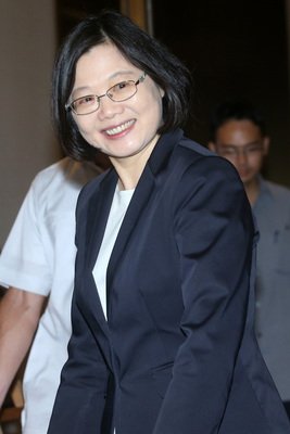 President Tsai Ing-wen to visit Panama and Paraguay in late June
