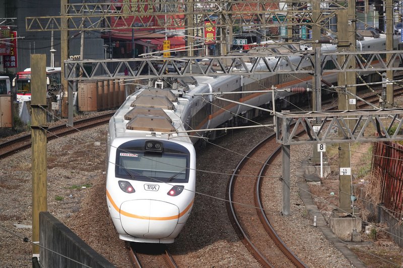Newsmakers: High-speed rail