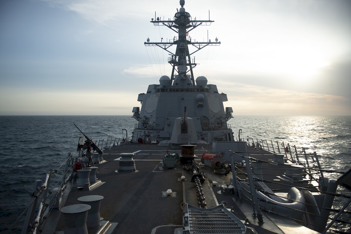 US Naval destroyer transits through Taiwan Strait News RTI Radio