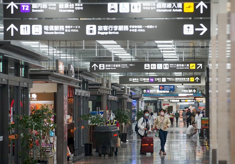 VIDEO: With COVID cases stabilizing, Taiwan considers easing restrictions