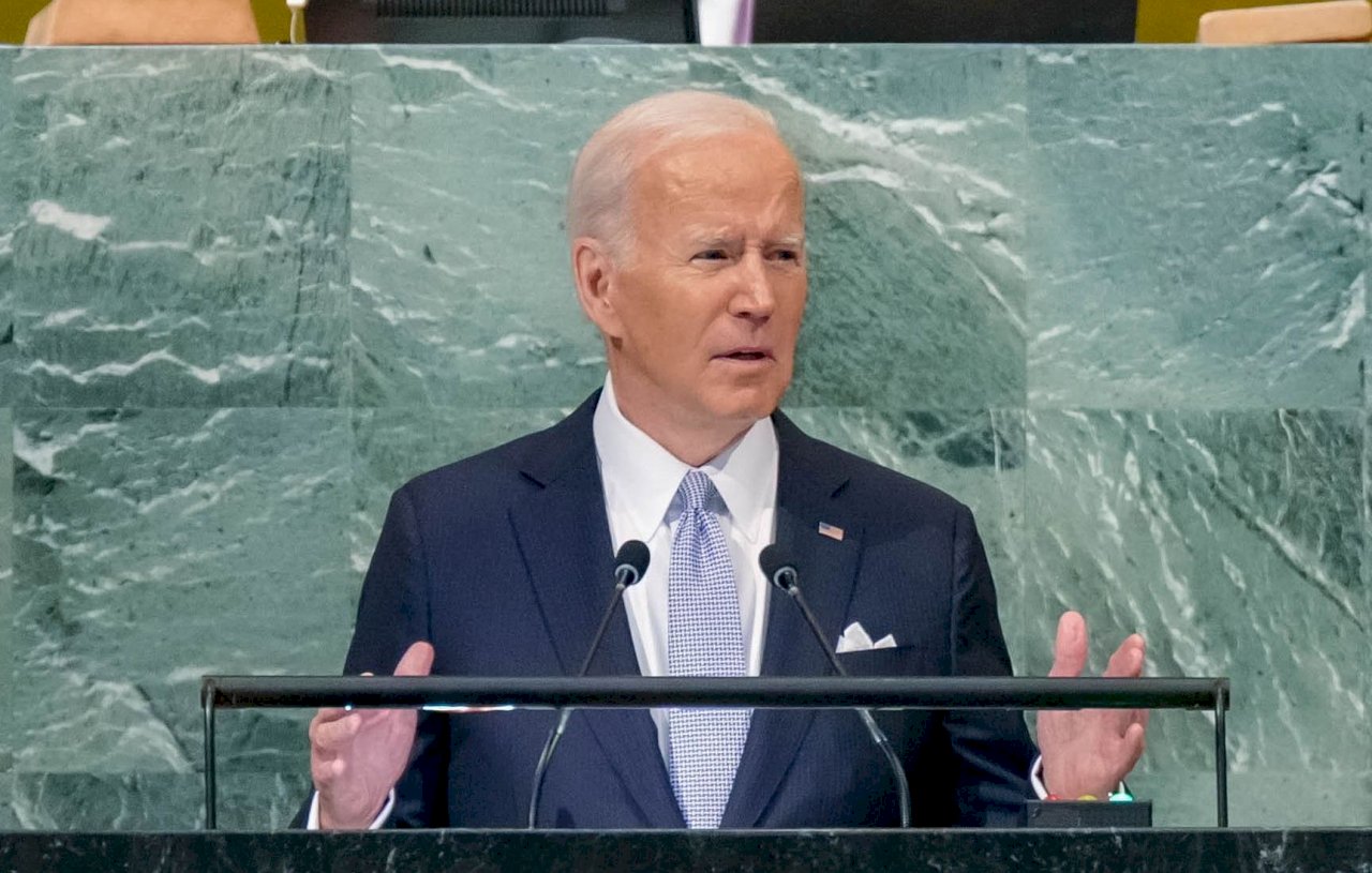 Biden: US opposes unilateral change to Taiwan Strait status-quo