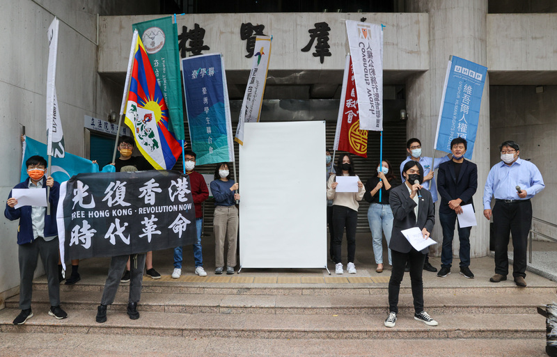 Taiwanese student associations: China should respond to protests peacefully