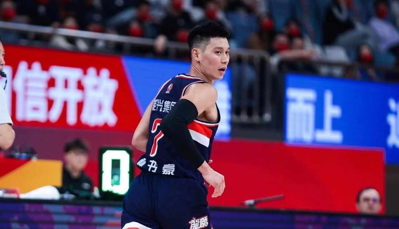 Jeremy Lin signs with Kahsiung team