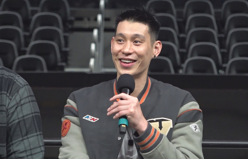 NBA Sensation Jeremy Lin Joins Taiwanese Team