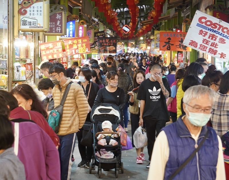 Indoor Mask Mandate and Controversial Traffic Acccident