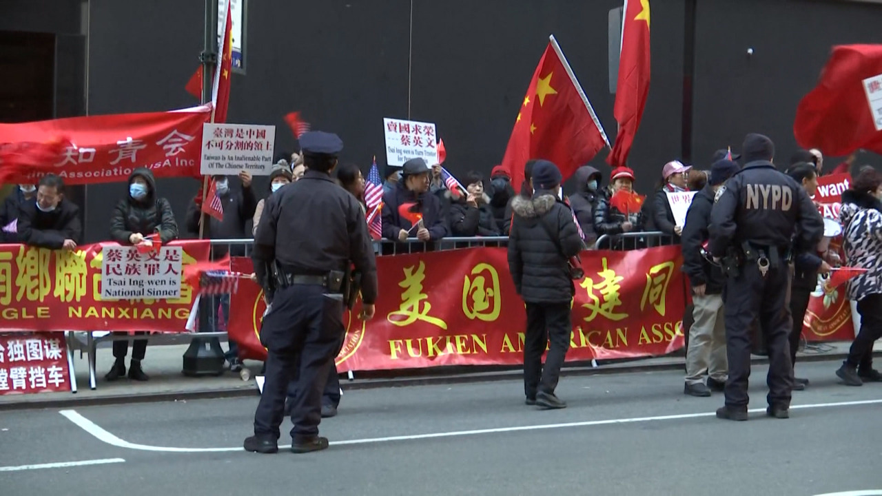 VIDEO: President Tsai accepts award in New York despite protests