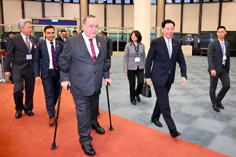 Presidente de Guatemala y delegación llegan a Taiwán – Noticias