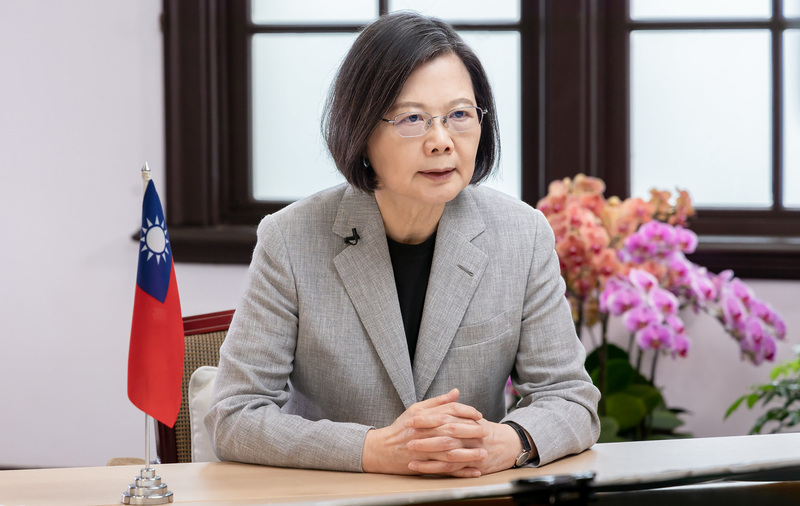 President Tsai addresses the Copenhagen Democracy Summit 2023