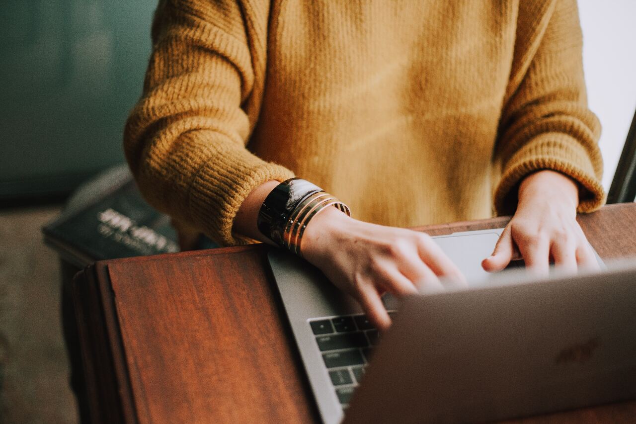 Survey: over 90% 2023 graduates prefer workforce over advanced degrees