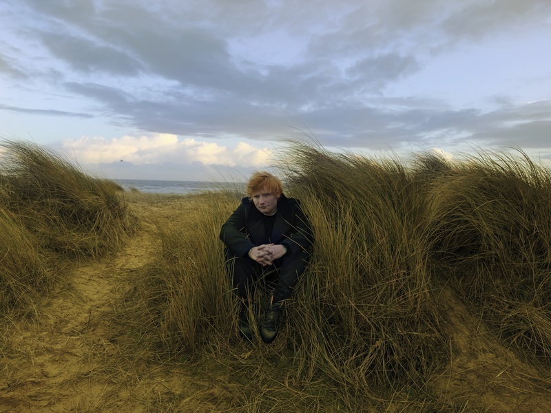 Smart bus stops, Ed Sheeran is coming to Taiwan, new language support added to 1999 hotline
