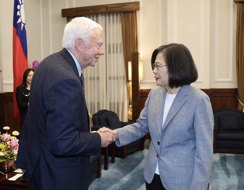 President Tsai receives bipartisan U.S. delegation led by Jack Bergman