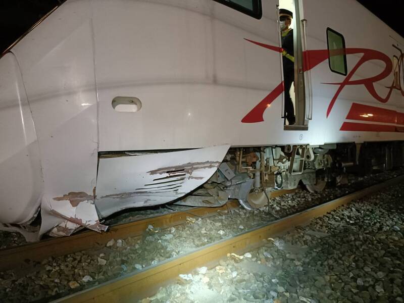 WATCH: Wednesday’s light derailment of Puyuma sparks safety concerns