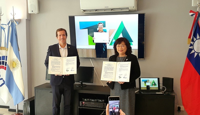 Taiwan and Argentina associations sign agreement on tourism