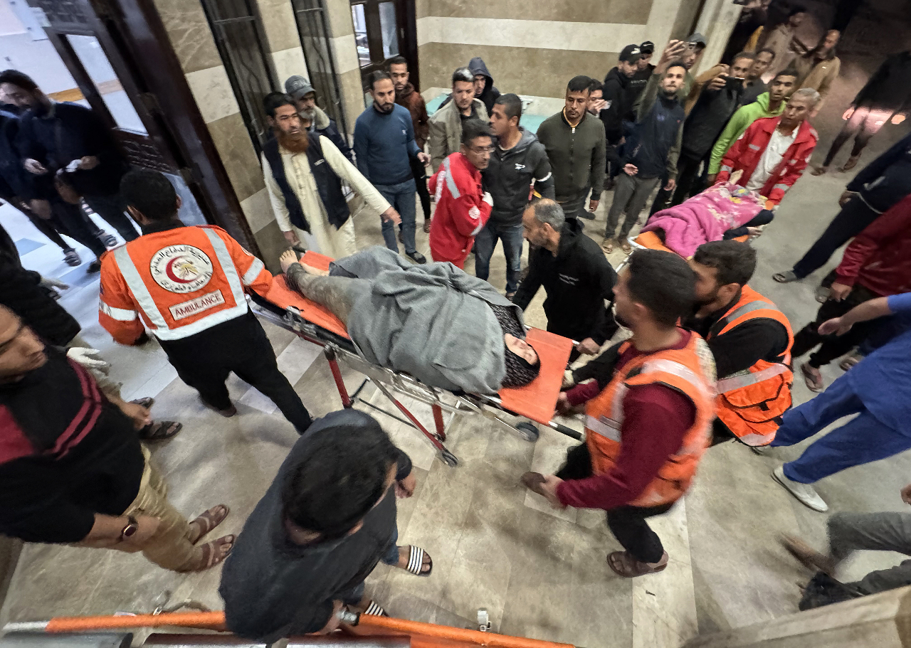 Netanyahu calls airstrikes on Gaza that left 400 dead “just the beginning”