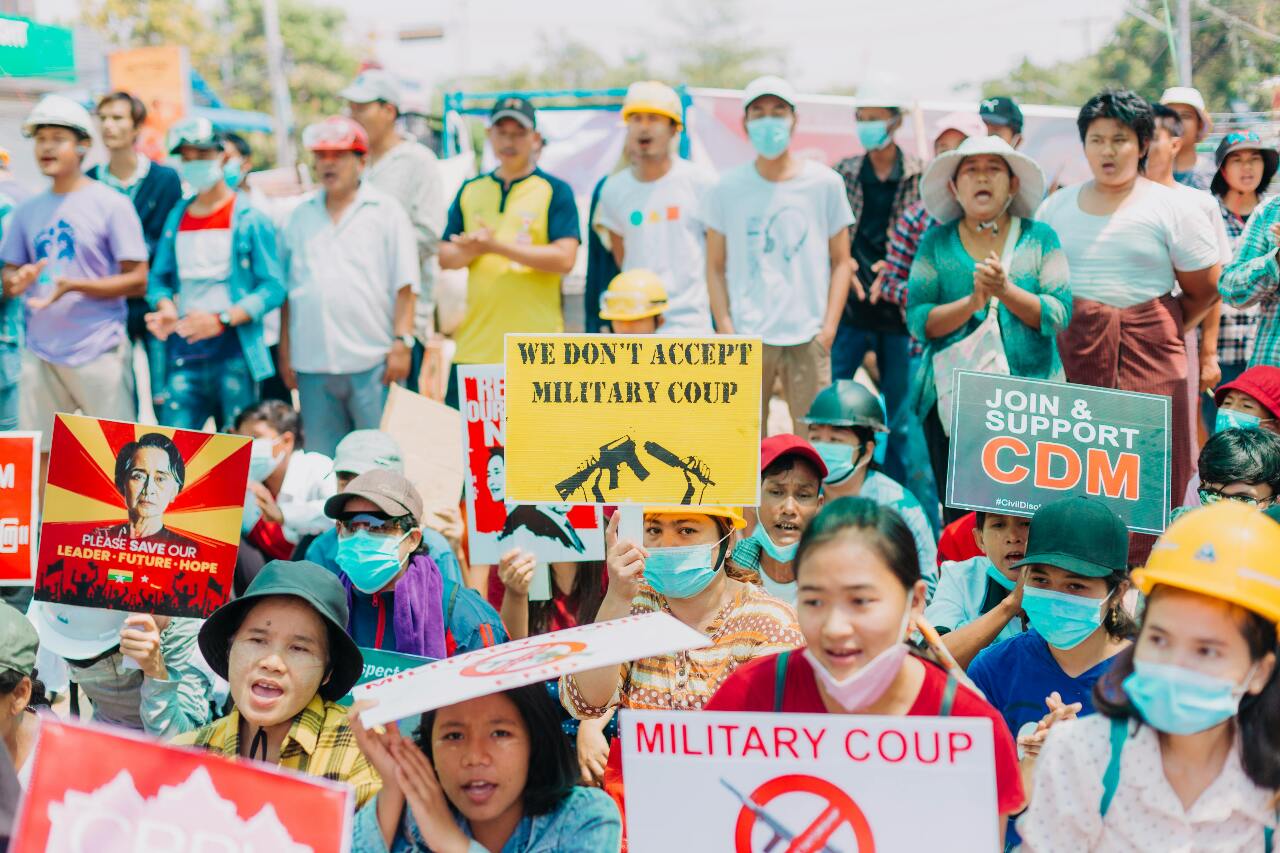 Media in Exile: Democratic Voice of Burma Media in Exile: Democratic Voice of Burma